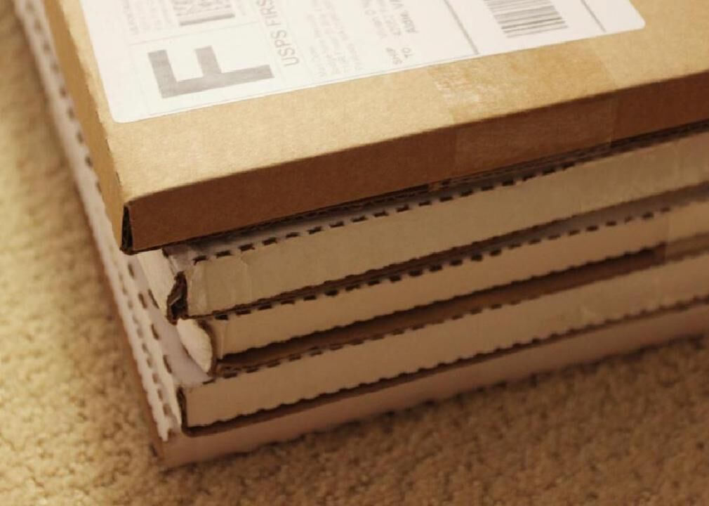 #30. Packers and packagers, hand